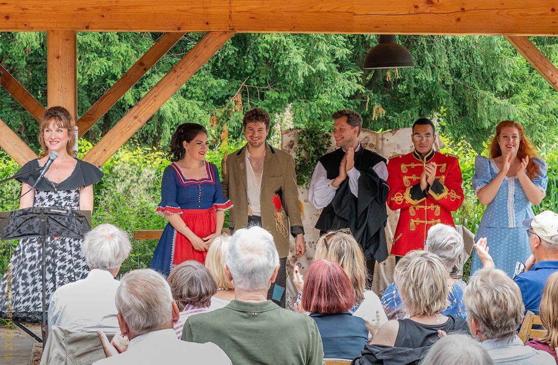Oper im Espresso-Format im Garten des Tuppenhofes; Foto: (c) Klaus Stevens