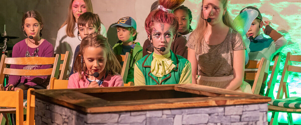 ENTENOMA SOS - ELFENSTAUB Kindermusical; Foto: Klaus Stevens