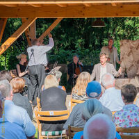 Oper im Espresso-Format im Tuppenhof-Garten Foto: (c) Klaus Stevens