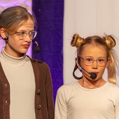 ENTENOMA SOS - ELFENSTAUB Kindermusical; Foto: Klaus Stevens