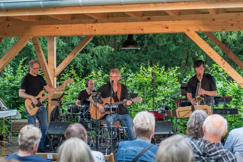 In Between Open Air bei 3k* Sommer Spezial; Foto: (c) Klaus Stevens