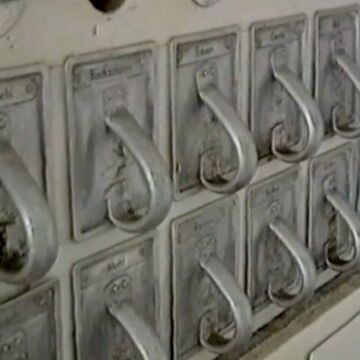 Jede Zutat hatte ihren Platz im Küchenschrank