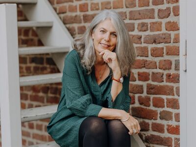 Die Kaarster Autorin Christiane Wünsche stellt ihren neuen Roman vor. Foto: Christiane Wünsche