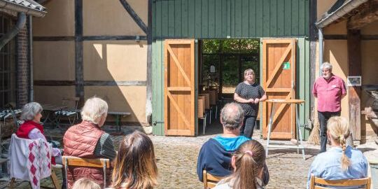 Eröffnung der Sonderausstellung Sprichwörter und Redewendungen auf dem Tuppenhof; Foto: (c) Klaus Stevens