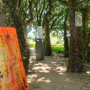 Arbeiten von Pia I. Büchert und Michaela Kura Foto: Copyright by Klaus Stevens Kaarst