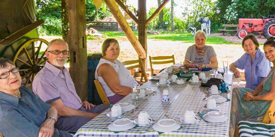 Literarischer Kaffeeklatsch mit Gabriele Strahl „Stadt Land Fluss“ von Christoph Peters