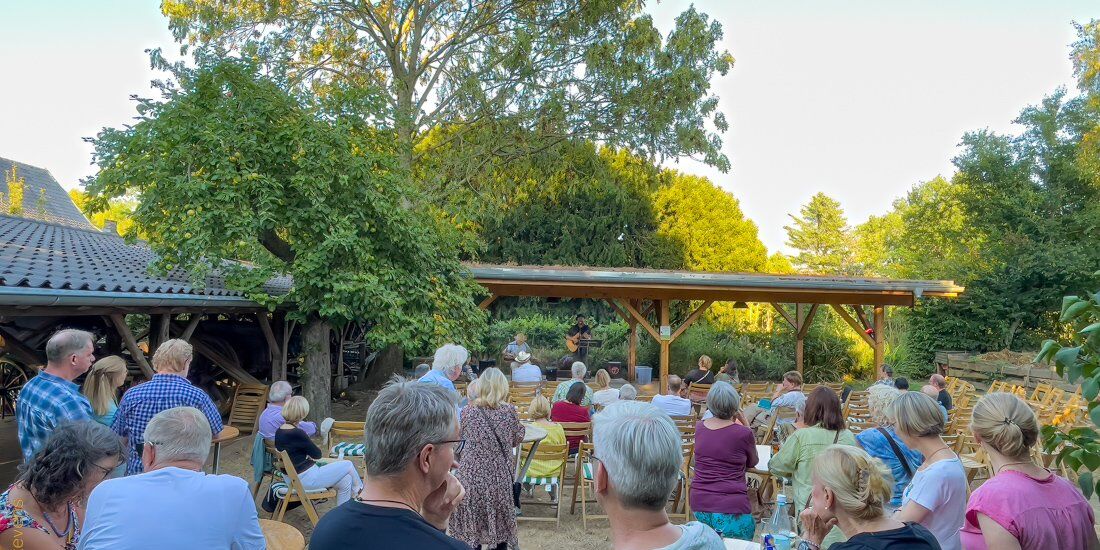 Trotz Konzertabsage kamen rund 60 Besucher; Foto: Copyright by Klaus Stevens Kaarst