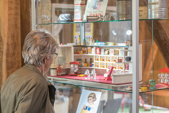 Impressionen von der Ausstellungereröffnung „Zucker_Rüben_Land - Zuckersüßes Leben im Rheinland” auf dem Tuppenhof im Kaarster Ortsteil Vorst